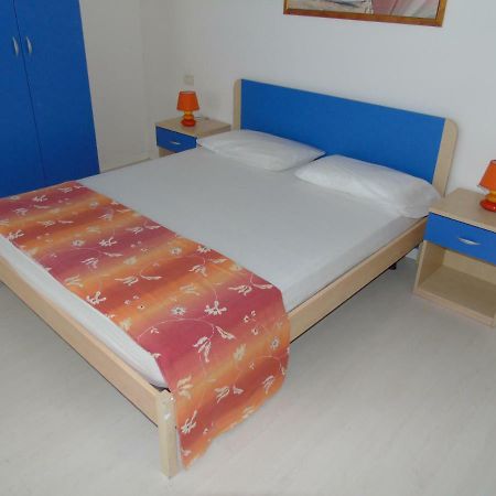 Condominio Nautilus Lignano Sabbiadoro Eksteriør billede