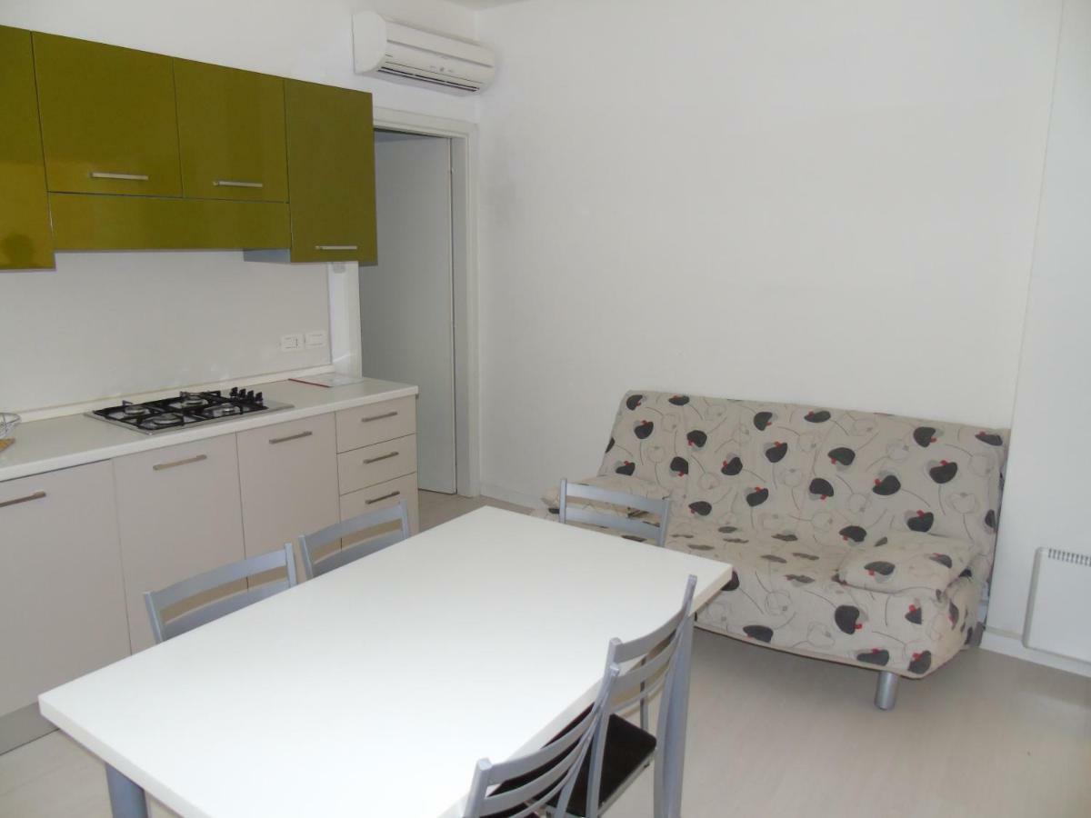 Condominio Nautilus Lignano Sabbiadoro Eksteriør billede