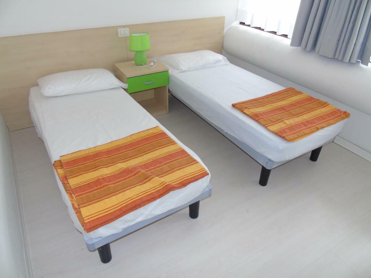 Condominio Nautilus Lignano Sabbiadoro Eksteriør billede