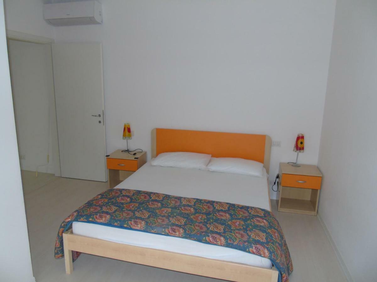 Condominio Nautilus Lignano Sabbiadoro Eksteriør billede