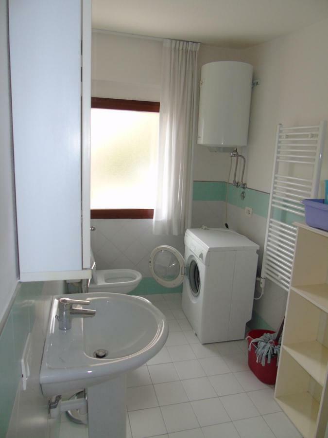 Condominio Nautilus Lignano Sabbiadoro Eksteriør billede
